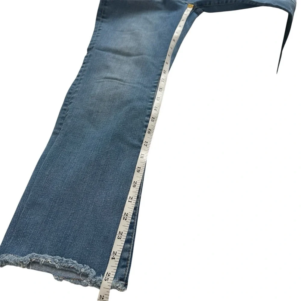 Free People Fringe Crop Jeans Medium Wash Size 31 Cropped Raw Hem Straight Leg